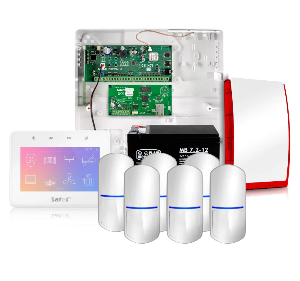 Een compleet Satel Perfecta alarmsysteem pakket bestaande uit de centrale, een modern touchscreen bedieningspaneel, bewegingsmelders, accu en buitensirene voor inbraakbeveiliging door Kristof Devalckenaere.